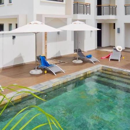 Liberty Drive - Serviced Apartments مونت تْشويْسي المظهر الخارجي الصورة