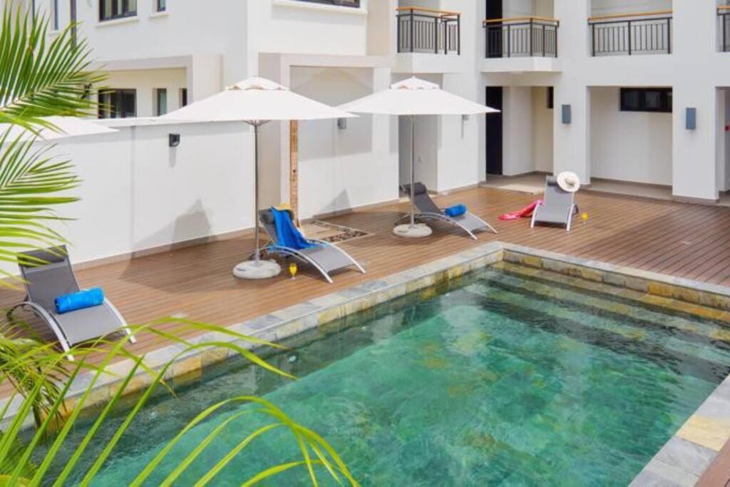 Liberty Drive - Serviced Apartments مونت تْشويْسي المظهر الخارجي الصورة